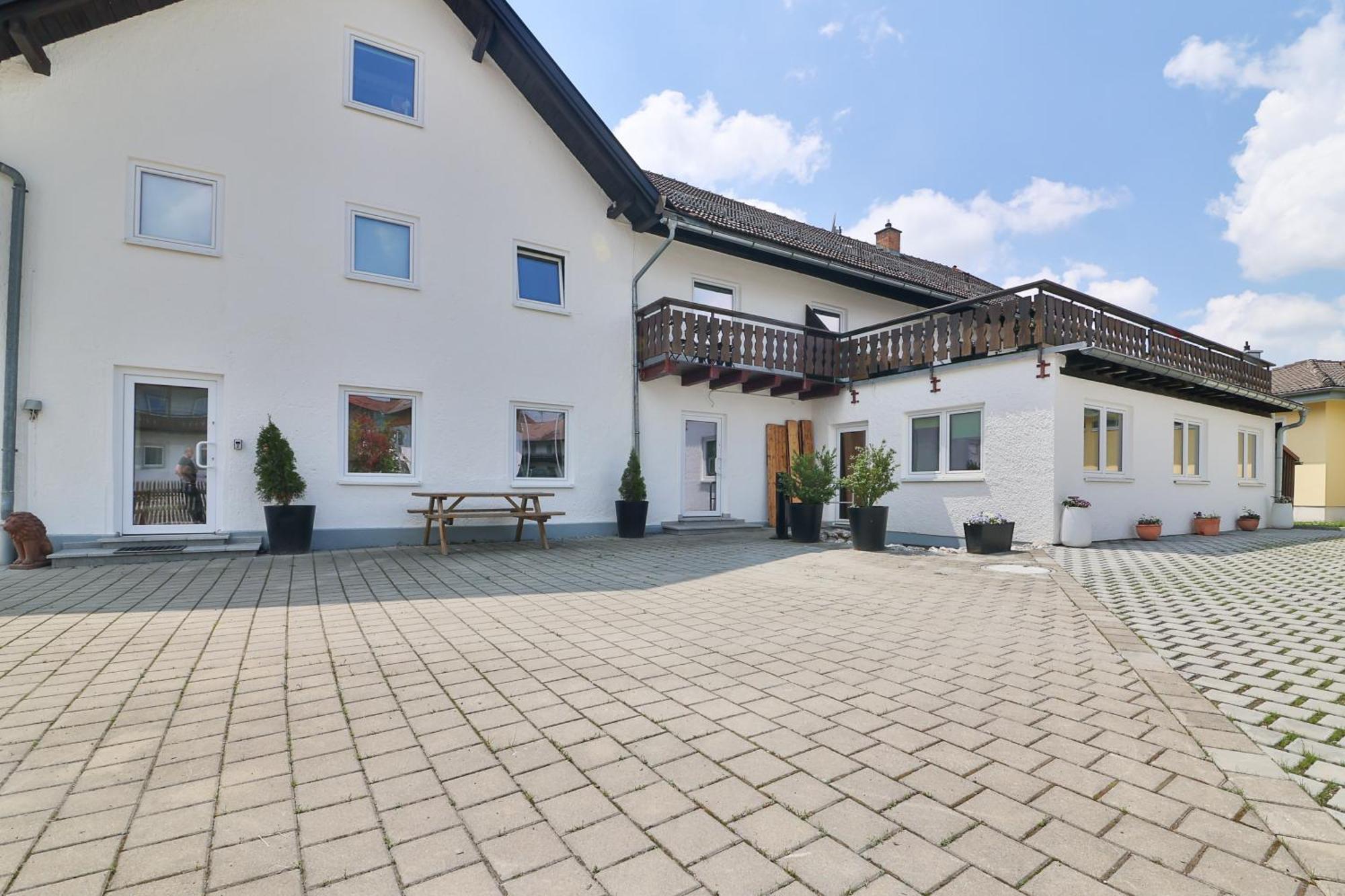 Moderne Helle Ferienwohnung Allgaeu Am See Munich Castle ليتشبروك المظهر الخارجي الصورة